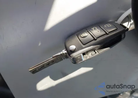 2015 Audi A3 2.0T Premium z USA, uszkodzony, nr VIN WAUBFGFF9F1127101